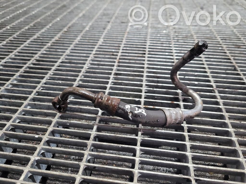 BMW X1 E84 Turbolader Ölleitung Ölschlauch 