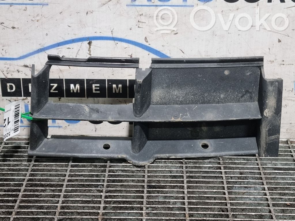 Front bumper splitter molding