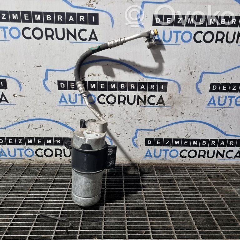 BMW X3 E83 Ilmastointilaitteen putki (A/C) 