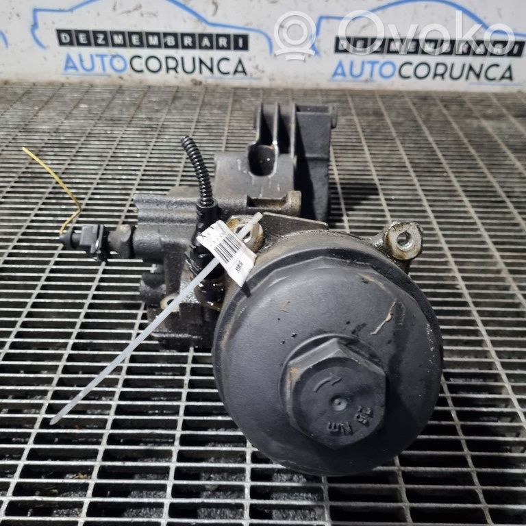BMW X3 E83 Oil filter mounting bracket 