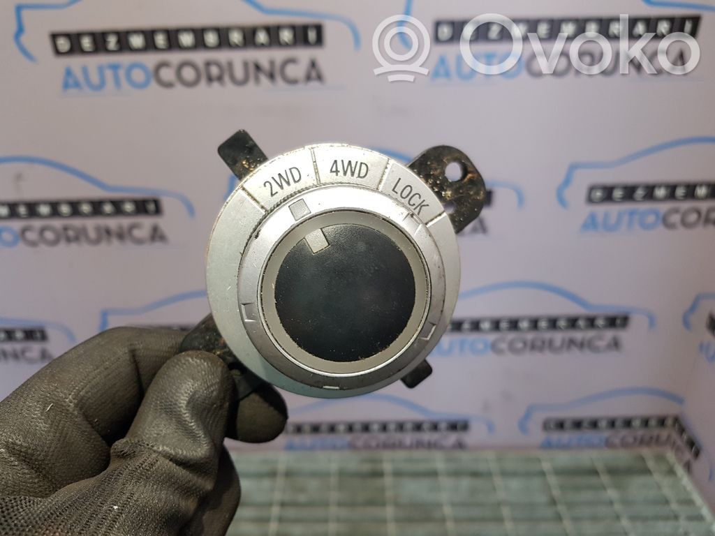 Citroen C-Crosser Passenger airbag on/off switch 