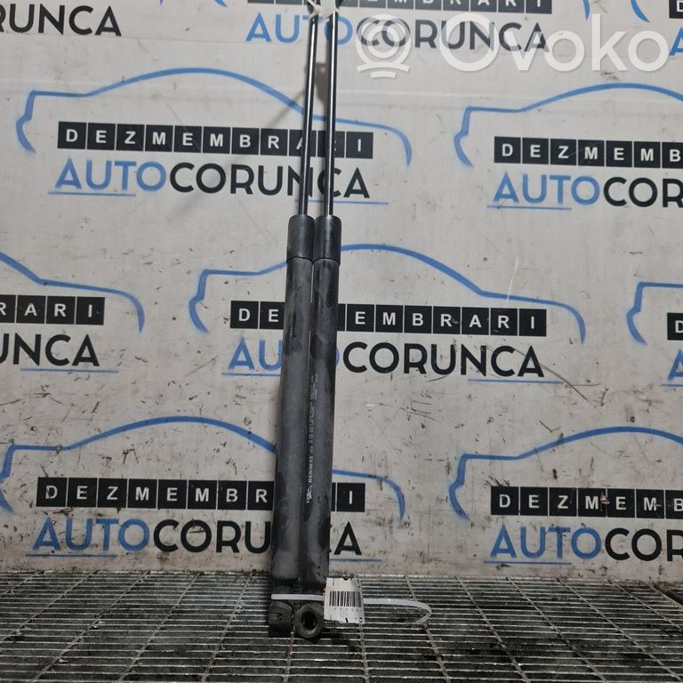Dacia Logan II Amortyzator klapy tylnej bagażnika 