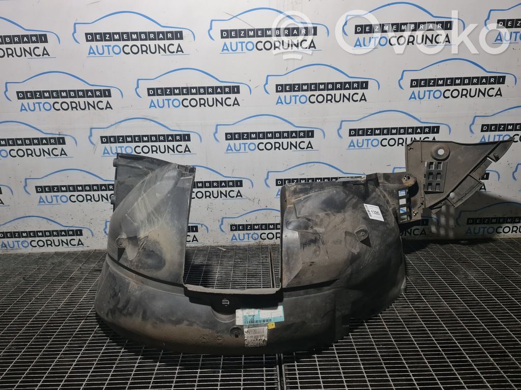 Dacia Sandero II Rivestimento paraspruzzi passaruota anteriore 