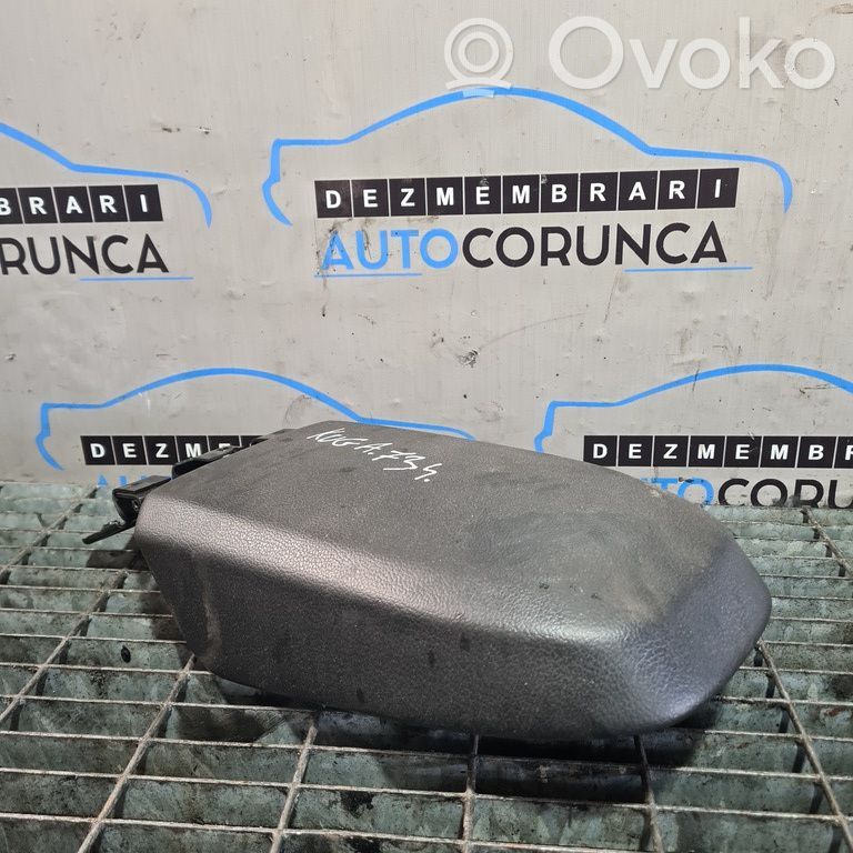 Ford Kuga I Armrest 