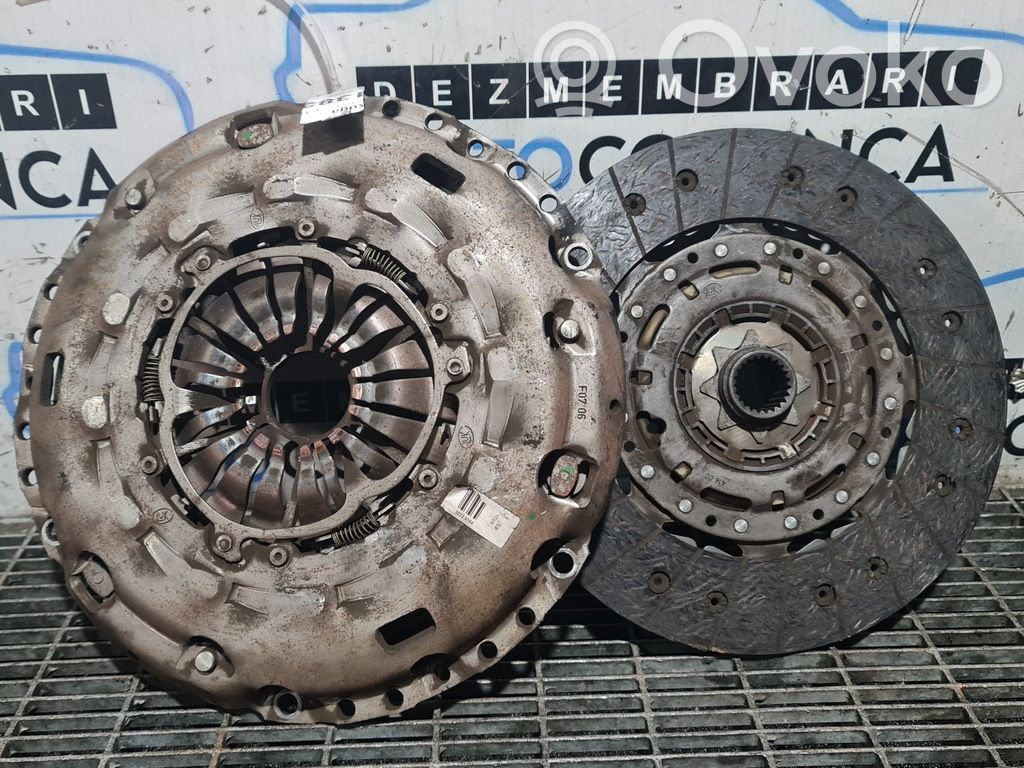 Ford Kuga I Sankabos komplektas 