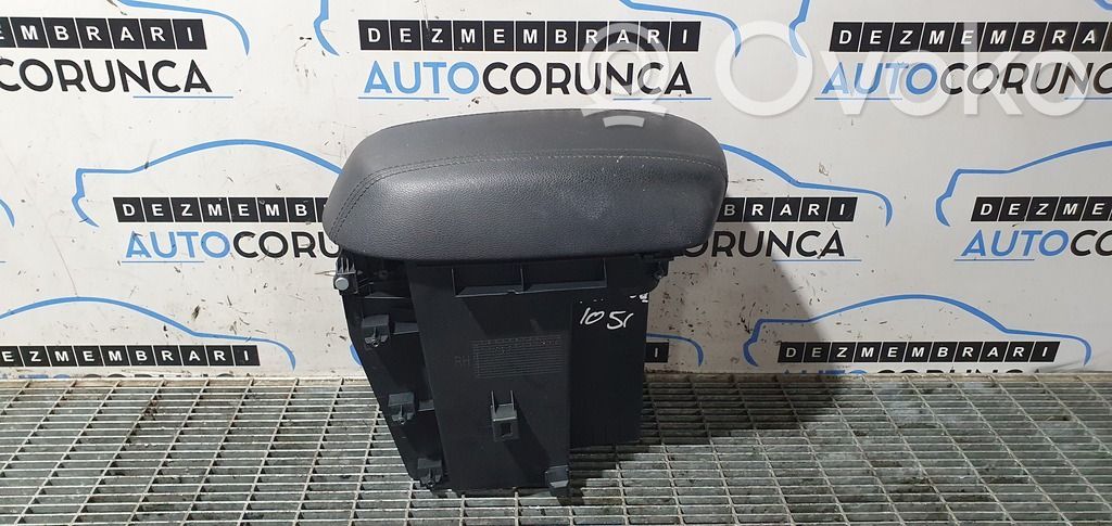 KIA Sportage Armrest 