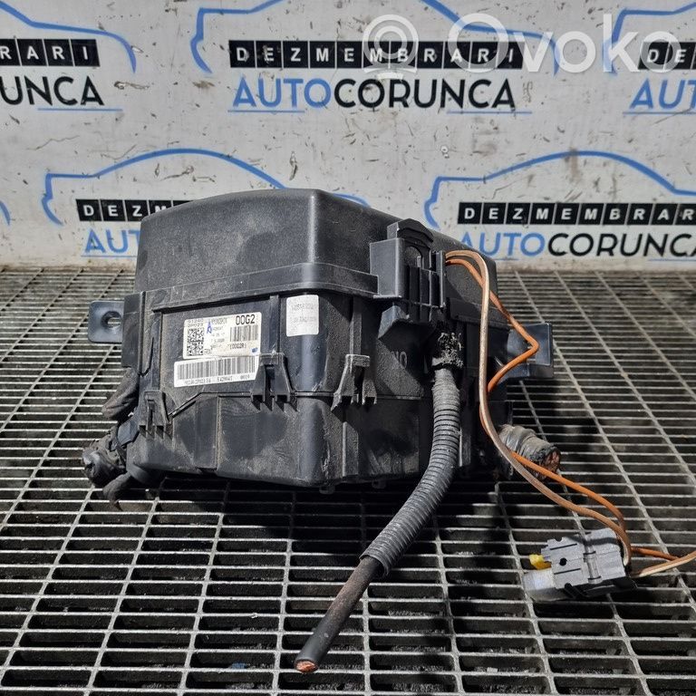 KIA Sorento Juego de caja de fusibles 