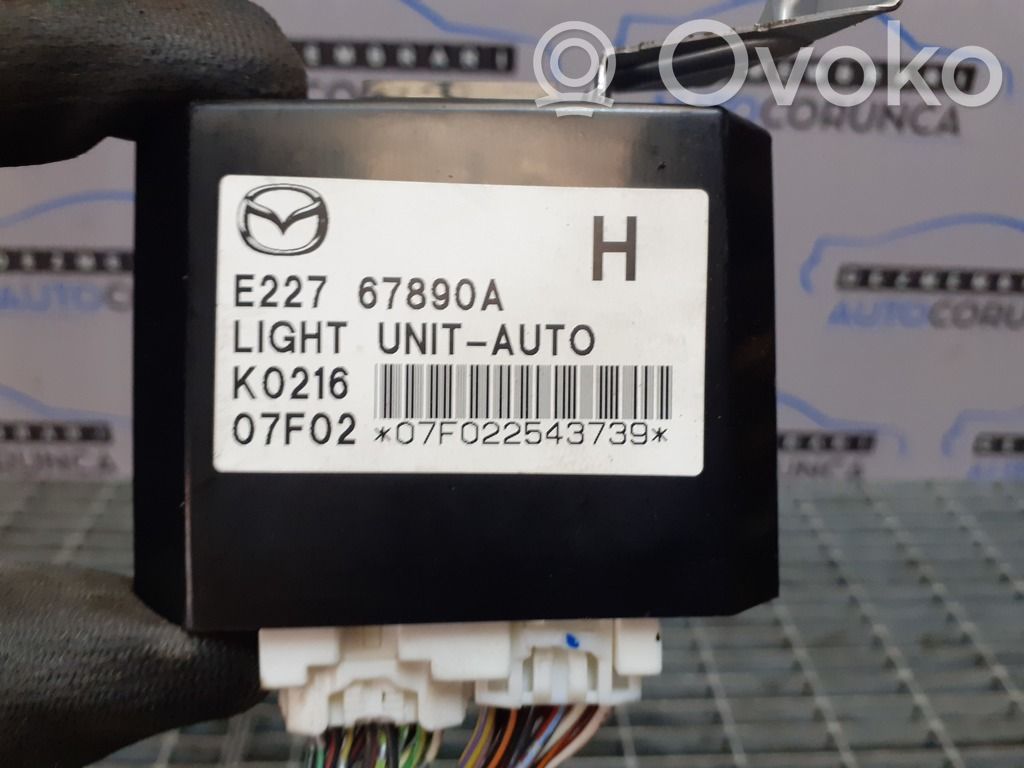 Otras unidades de control/módulos   E22767890A