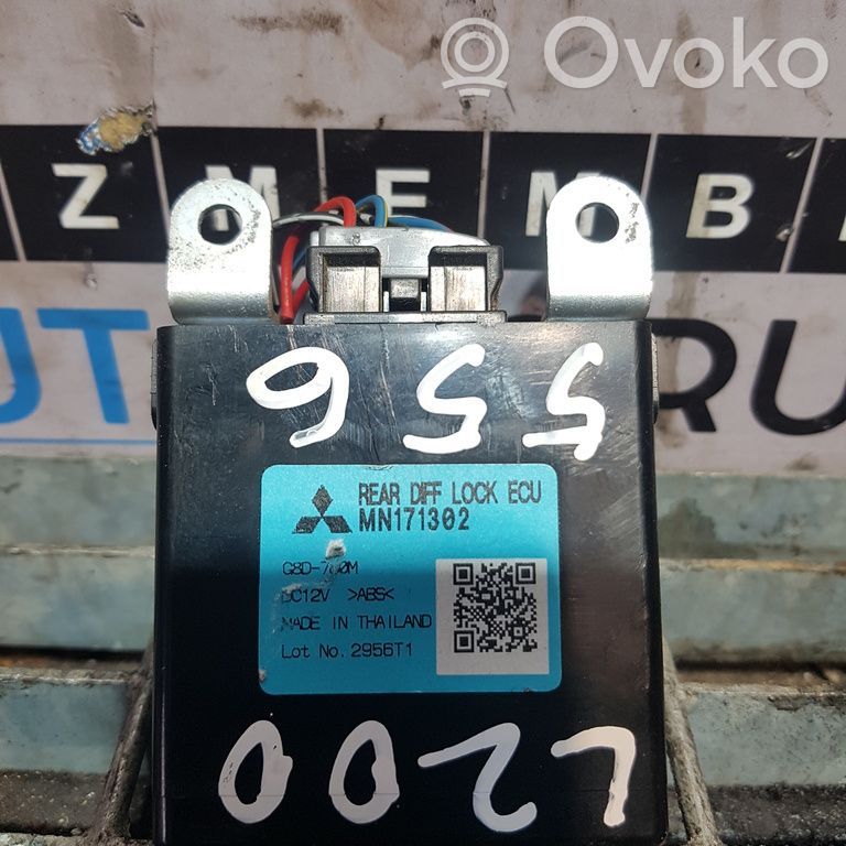 Mitsubishi L200 Other control units/modules 