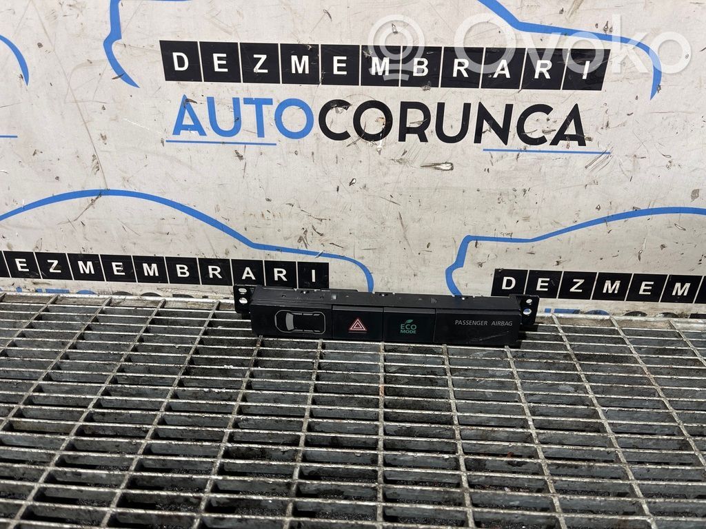 Mitsubishi Outlander Multifunctional control switch/knob 