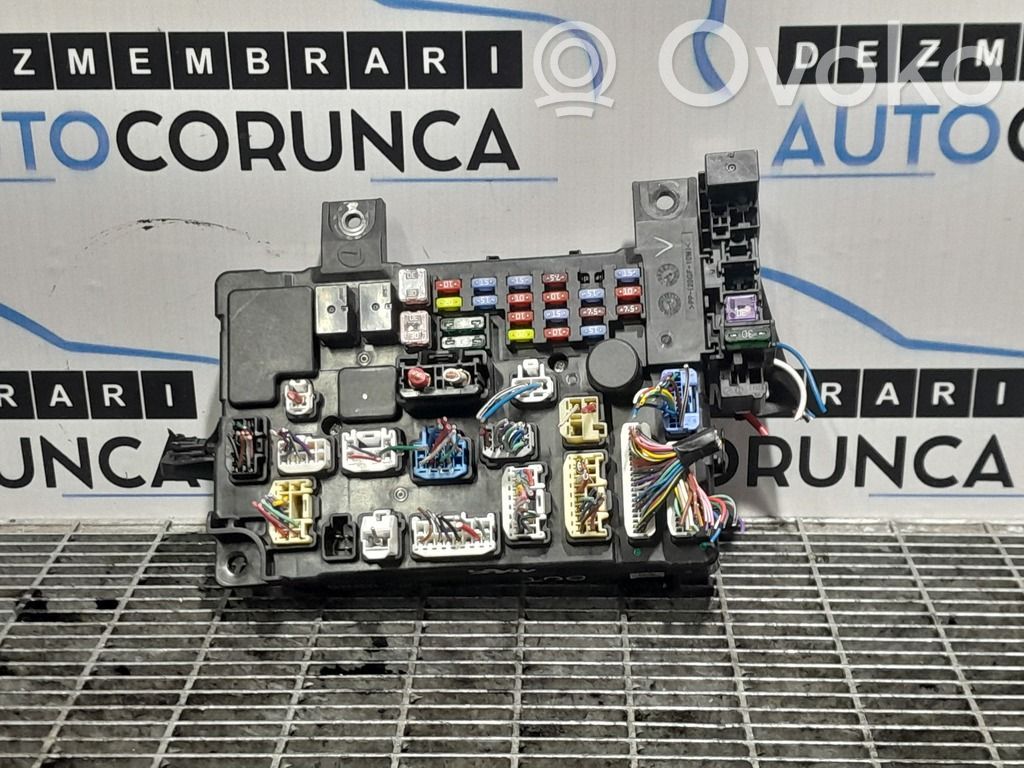 Mitsubishi Outlander Fuse box set 
