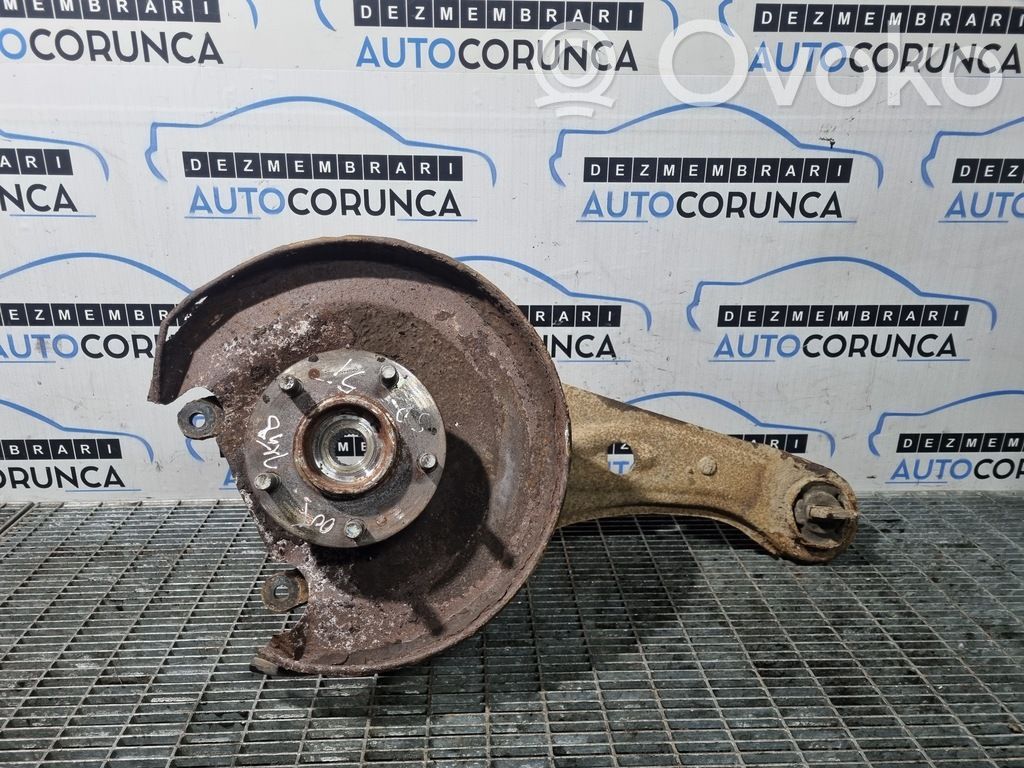 Mitsubishi Outlander Cubo de rueda trasera 