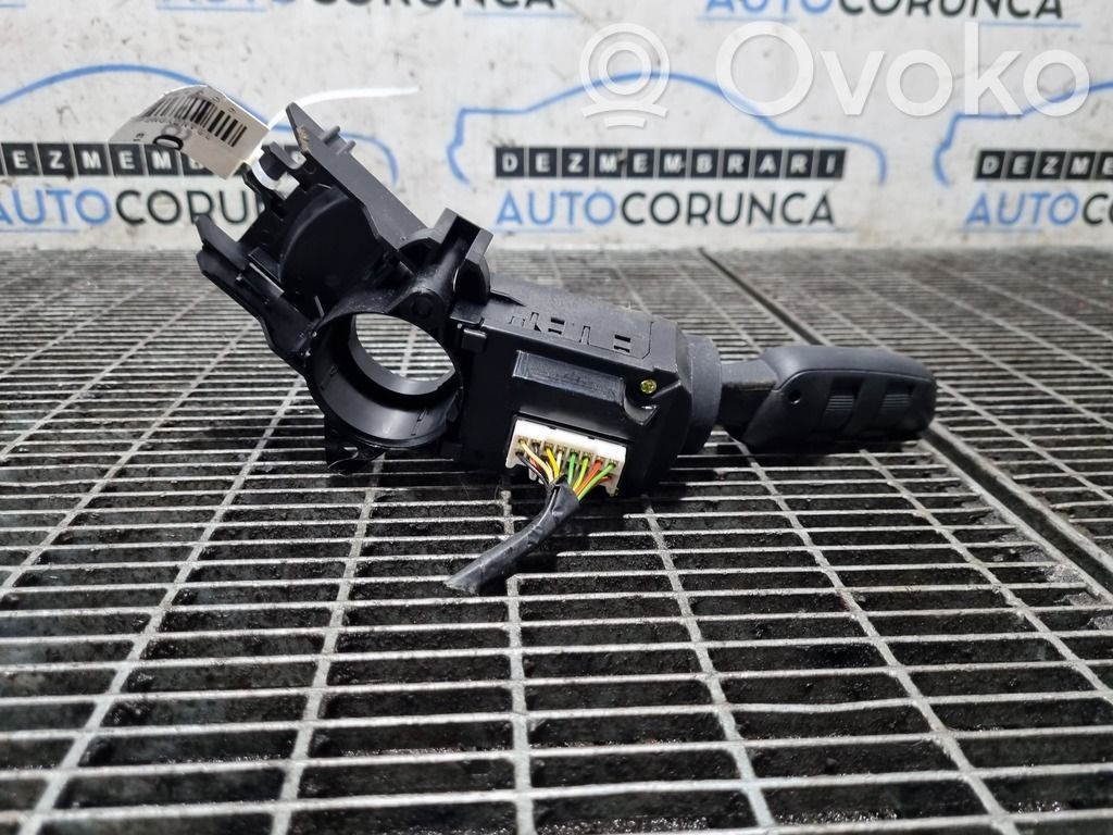 SsangYong Tivoli Interruptor de luz 