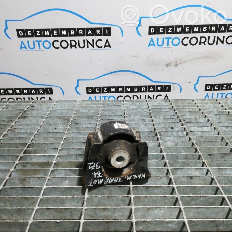 Toyota RAV 4 (XA30) Engine mounting bracket 