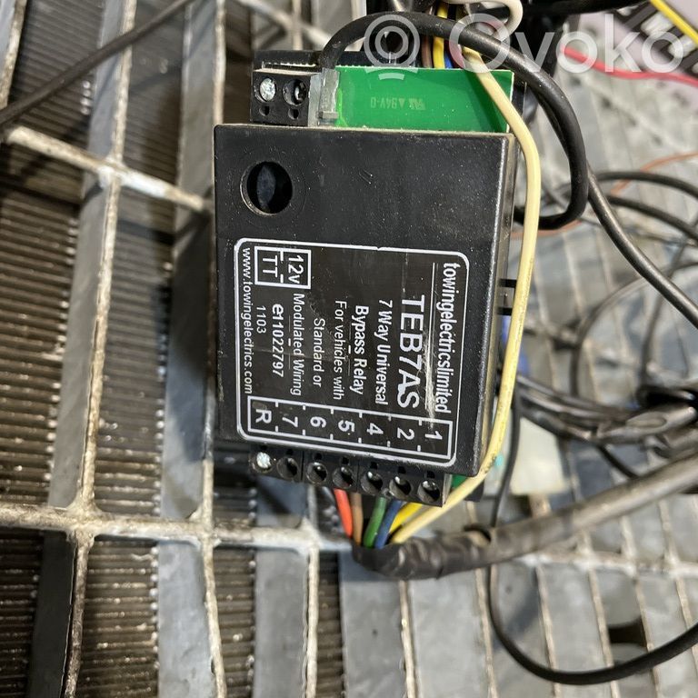 Autres unités de commande / modules   E11022797