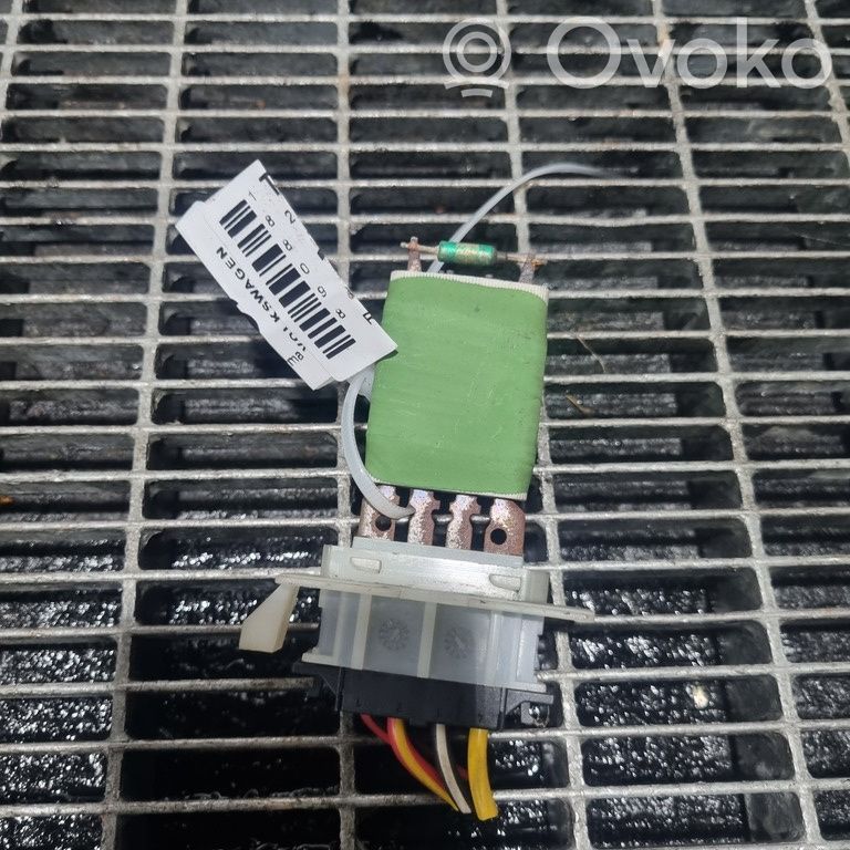 Volkswagen Tiguan Heater blower motor/fan resistor 