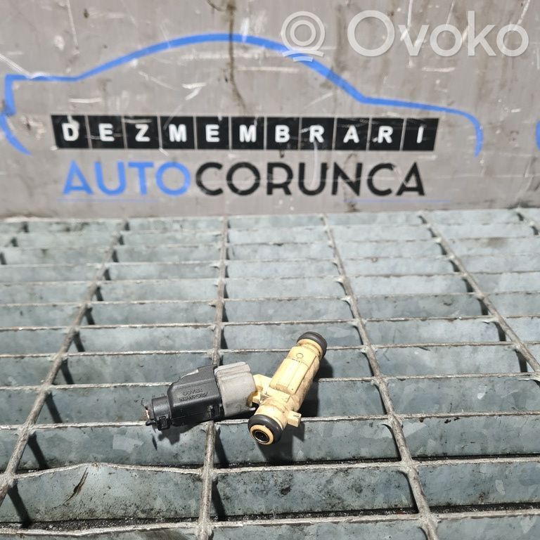 Hyundai Tucson JM Inyector de combustible 