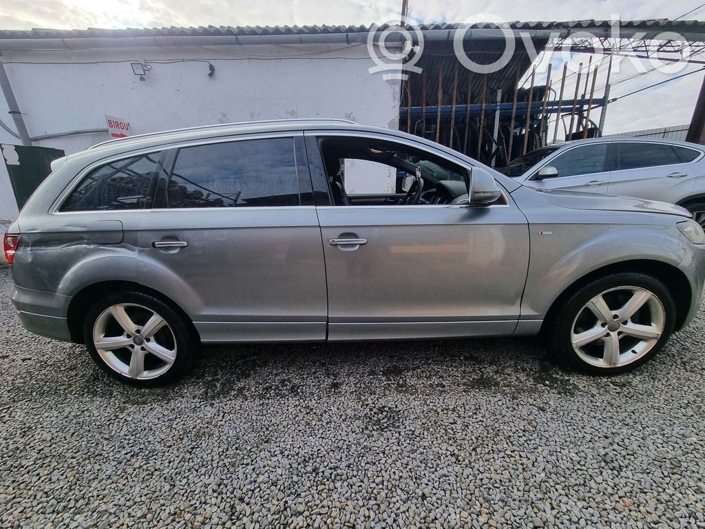 Audi Q7 4L Puerta delantera 