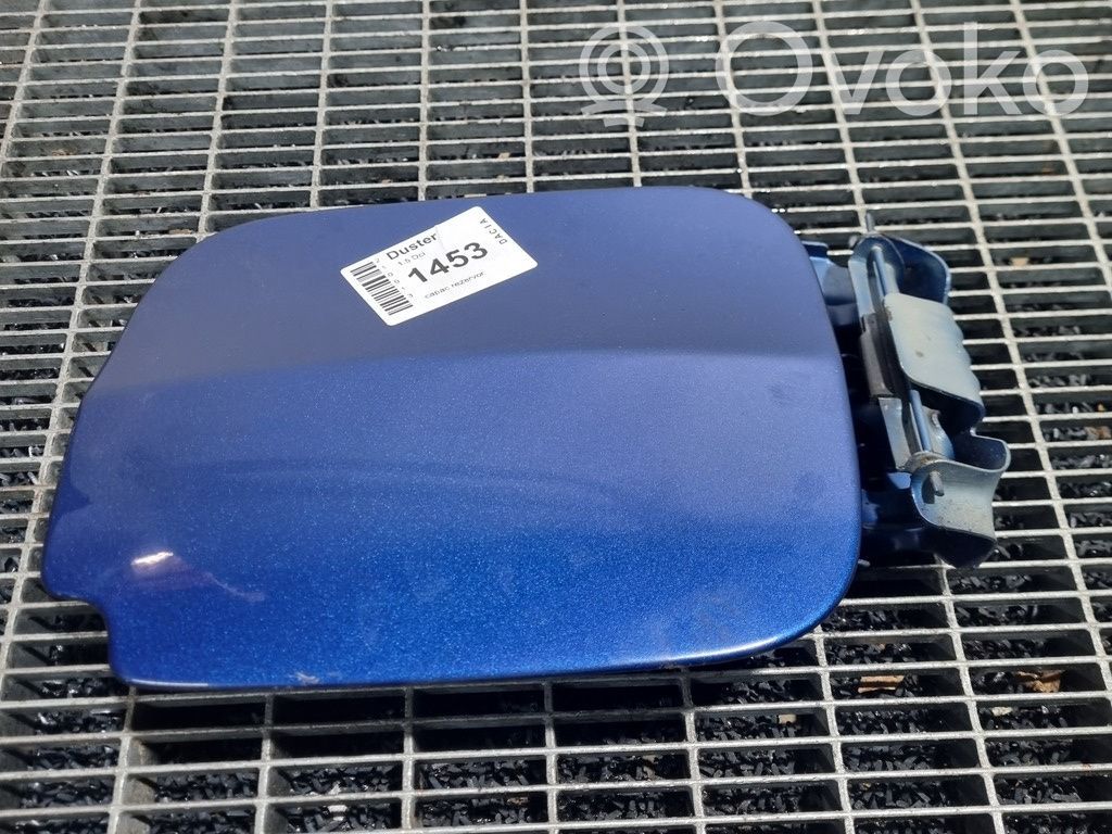 Polttoainesäiliön korkin suoja