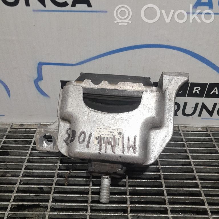 Mini Cooper Countryman R60 Engine mounting bracket 