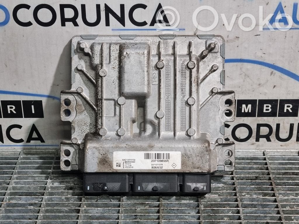 Dacia Duster Engine control unit/module ECU 