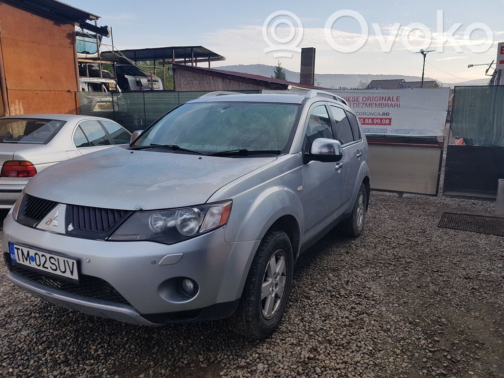 Mitsubishi Outlander Puerta trasera 