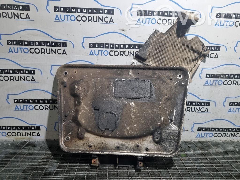 BMW X3 E83 Engine splash shield/under tray 