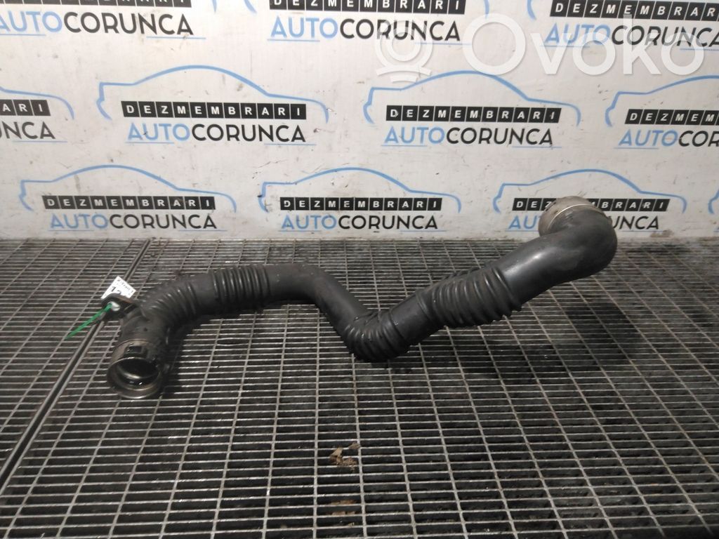 Nissan X-Trail T32 Manguera/tubo del intercooler 