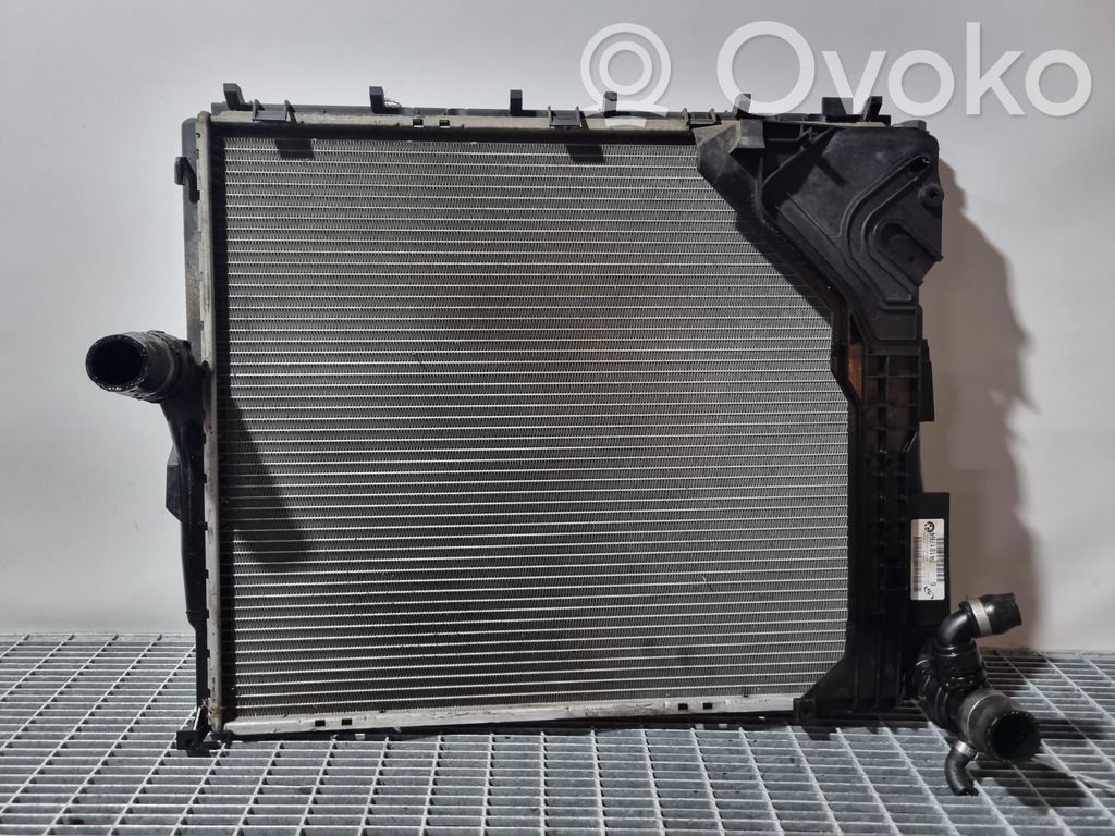 BMW X3 E83 Coolant radiator 