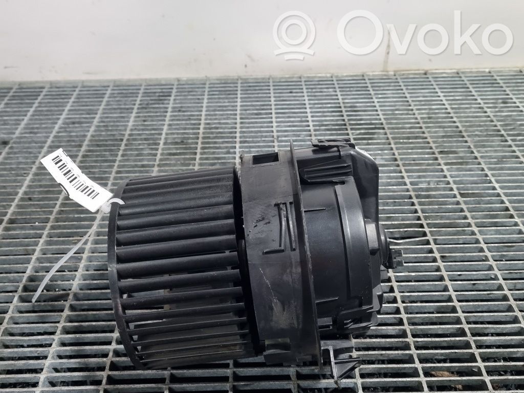 Dacia Duster II Heater fan/blower 