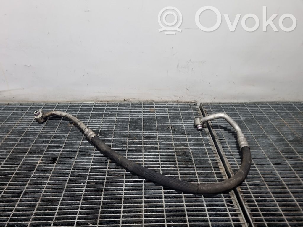 Volkswagen Tiguan Tubo flessibile aria condizionata (A/C) 