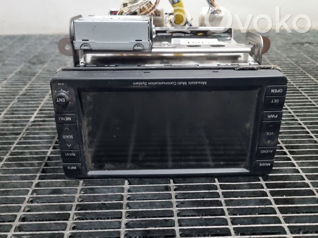 Unité de navigation Lecteur CD / DVD   8750A239,261EM07AIR4