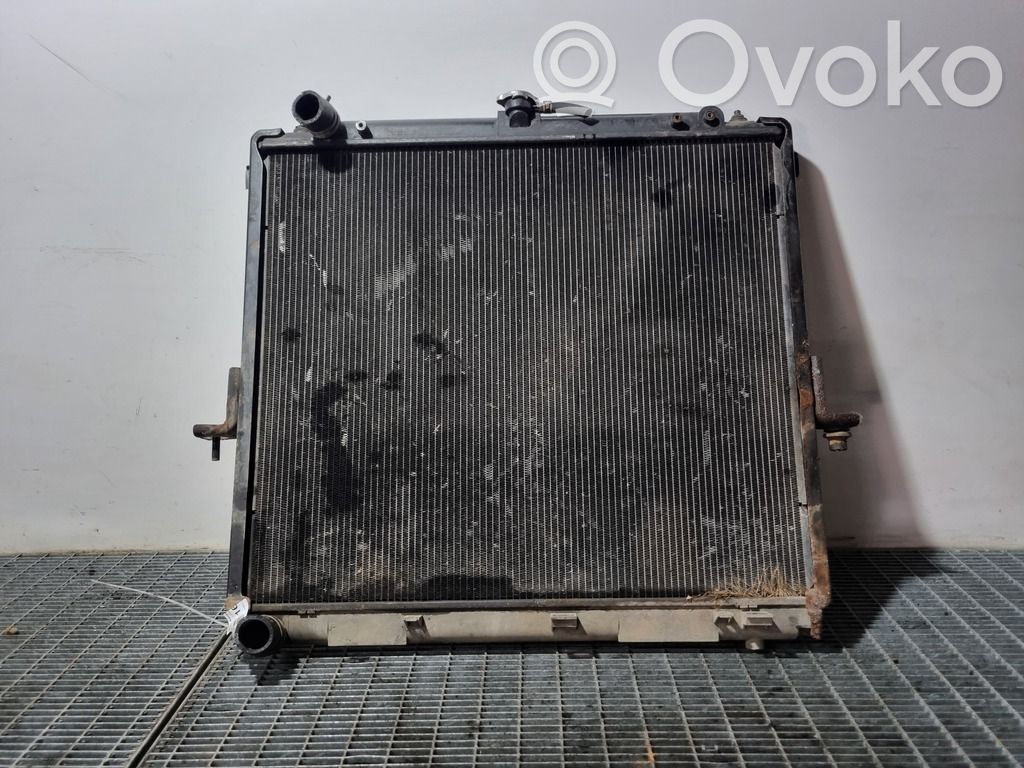 Nissan Navara D40 Radiator lichid răcire 