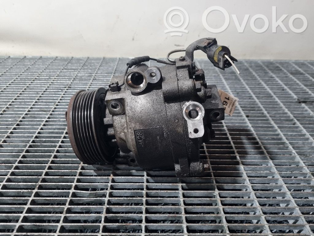 Mitsubishi Outlander Ilmastointilaitteen kompressorin pumppu (A/C) 
