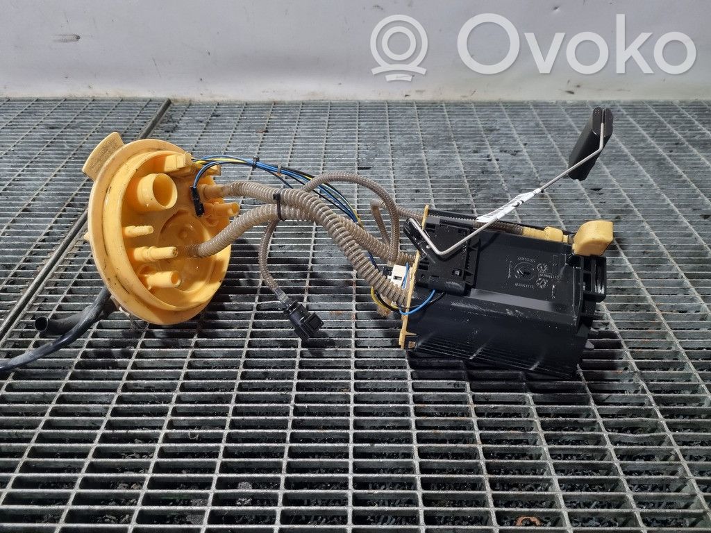 Land Rover Freelander 2 - LR2 Bomba interna de combustible 