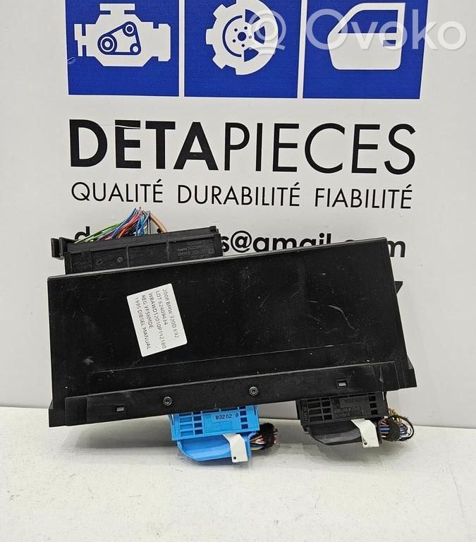 BMW 3 E92 E93 Modul confort 