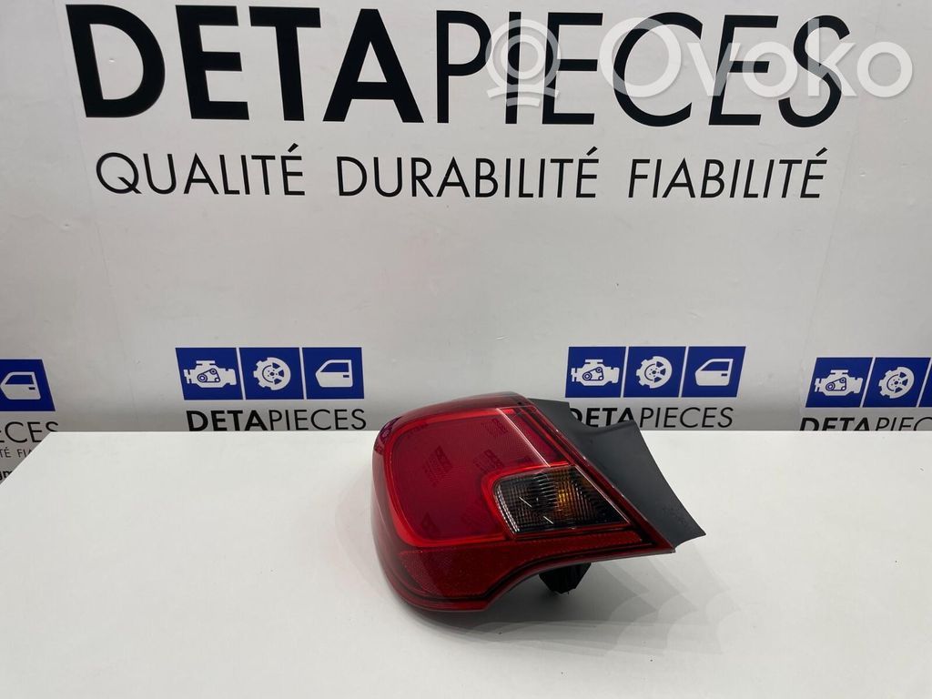 Chevrolet Corsa Rear/tail lights 