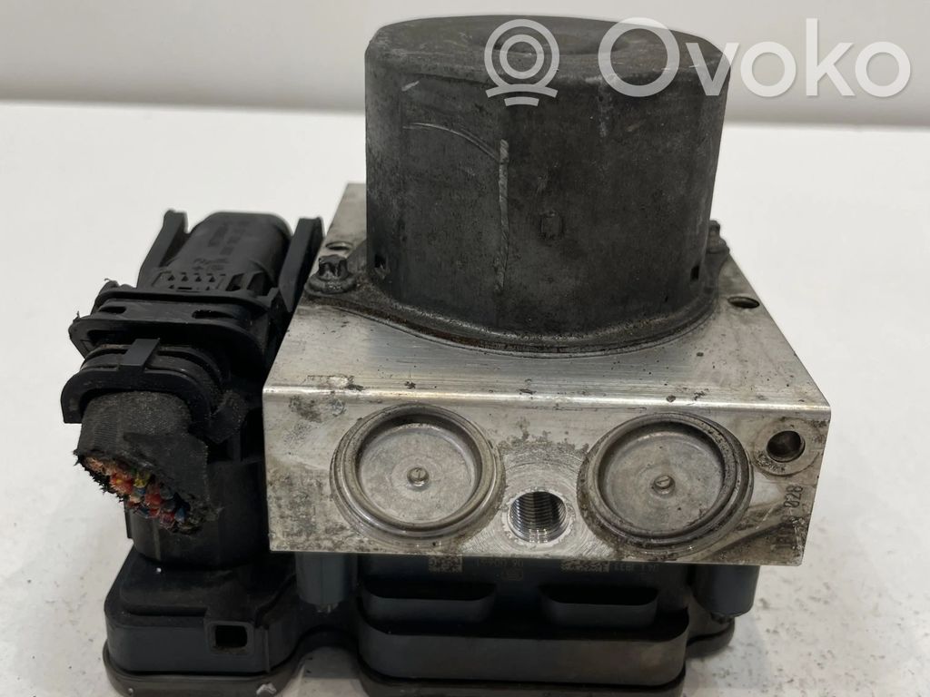 Mercedes-Benz E W212 ABS bloks 