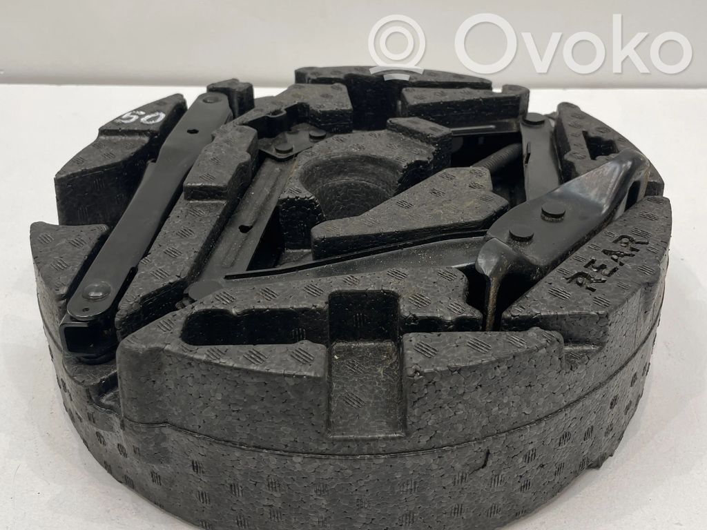 Opel Insignia B Tool set 