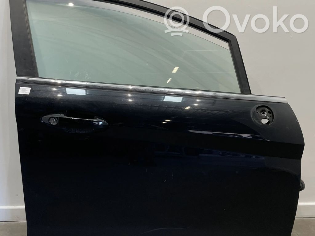 Ford Fiesta Puerta delantera 