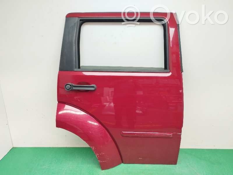 Dodge Nitro Galinės durys 