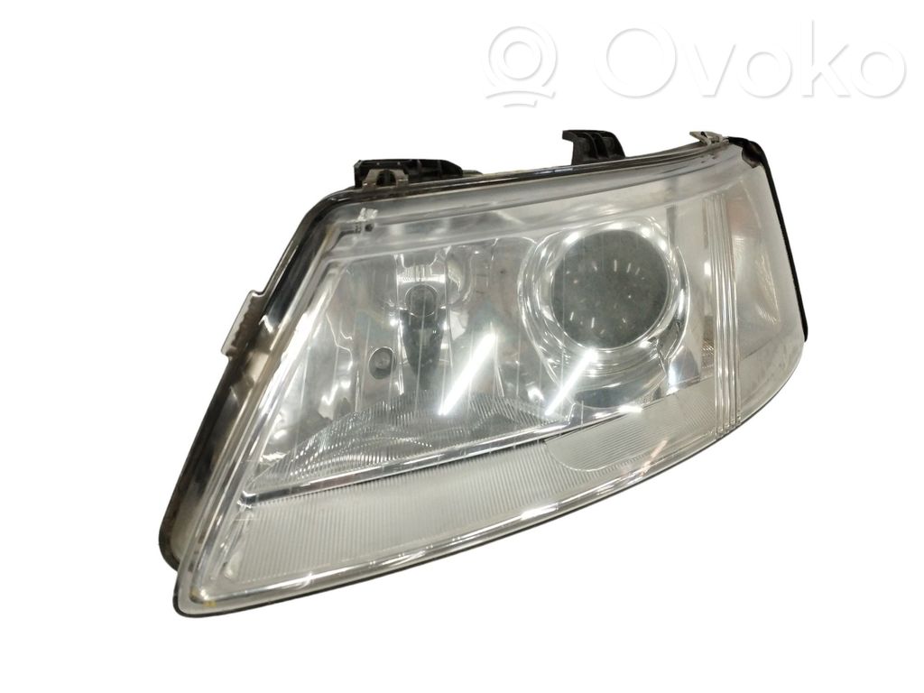 Headlight/headlamp   XENONSINCENTRALITA