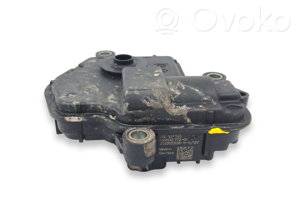 Other control units/modules   05E907593,6NW012772