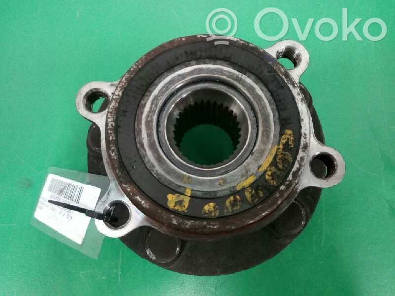 Front wheel hub spindle knuckle