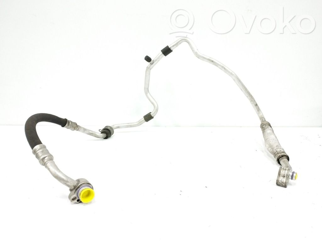 Ilmastointilaitteen putki (A/C)   1K0820743CD