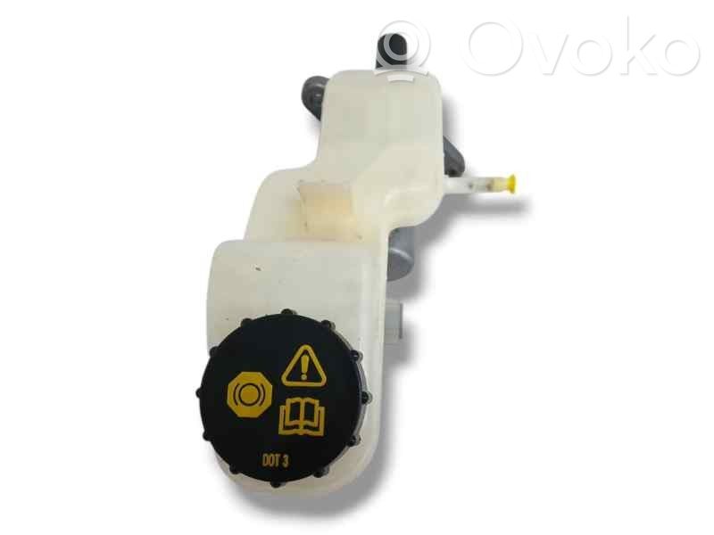 Bomba de freno   GHP943400
