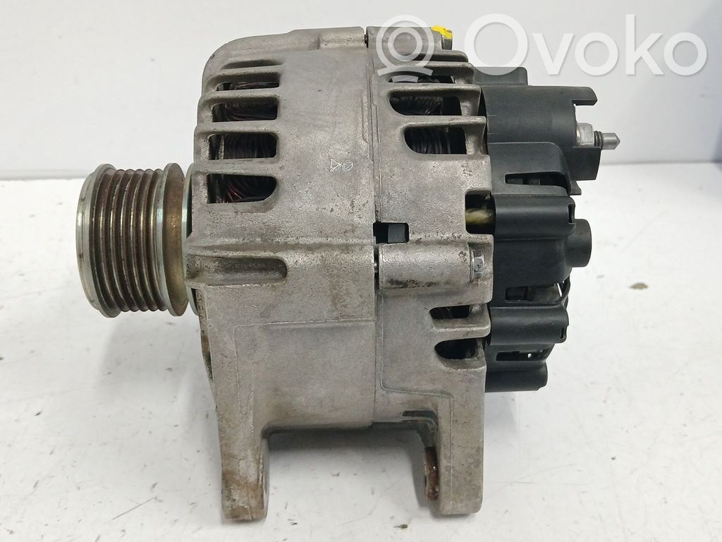 Alternador   231005770R