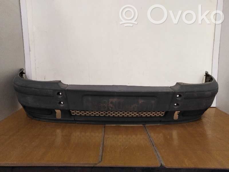 Front bumper   4429596