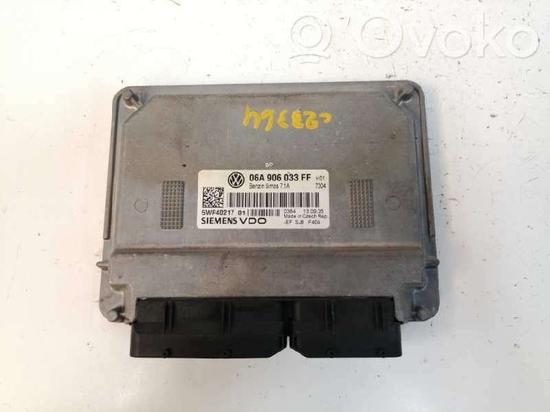 Unidad de control/módulo del motor   06A906033FF,5WP40217