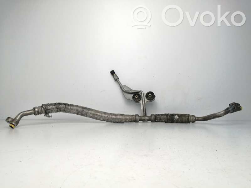 BMW 5 E60 E61 Ilmastointilaitteen putki (A/C) 
